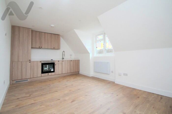 1 Bedroom Flat To Rent In Seven Sisters Road, London, N4