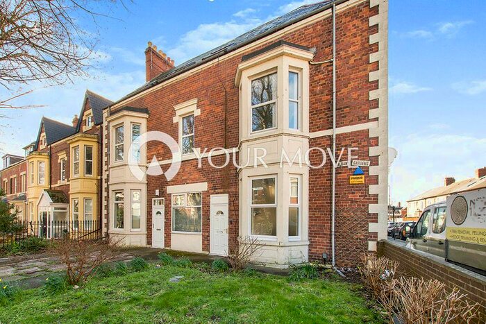 3 Bedroom Flat To Rent In Albany Gardens, Whitley Bay, NE26