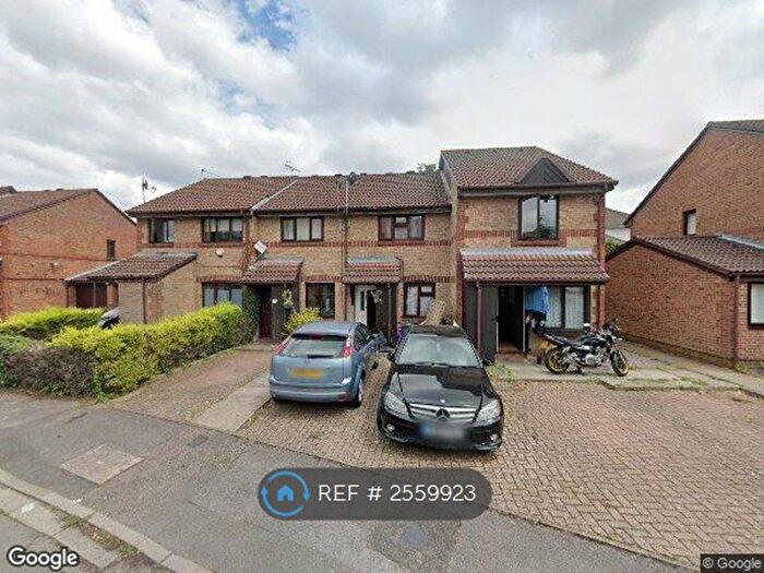 2 Bedroom Terraced House To Rent In Hawthorne Crescent, West Drayton, UB7