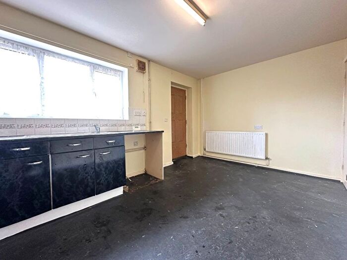 2 Bedroom Semi-Detached House For Sale In Billinge Street, Blackburn, BB1