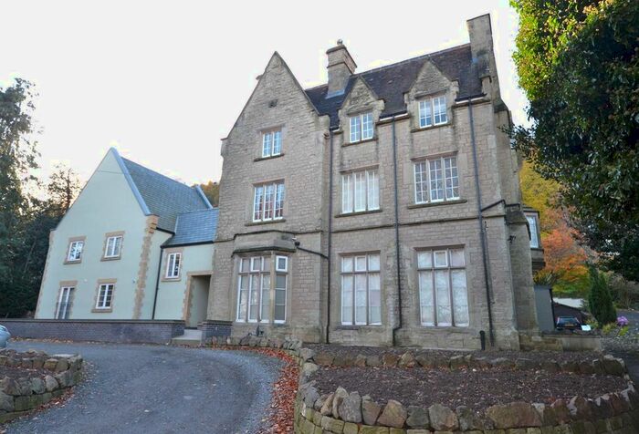 2 Bedroom Flat To Rent In Abbey Road, Malvern WR14