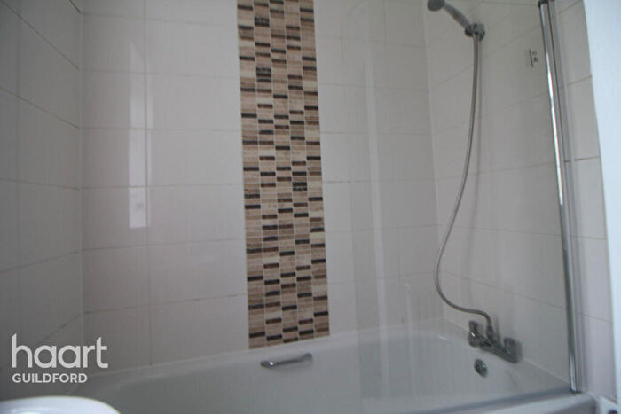 1 Bedroom Flat To Rent In Stoke Road, Guildford, GU1