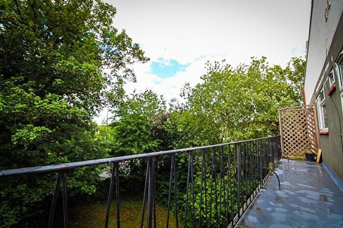 1 Bedroom Apartment For Sale In Shevon Way, Brentwood, Essex, CM14