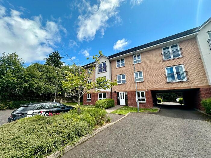 2 Bedroom Flat For Sale In Rowan Wynd, Paisley, Renfrewshire, PA2