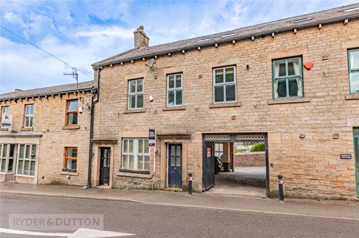 3 Bedroom Apartment For Sale In Ripponden Road, Denshaw, Saddleworth, OL3