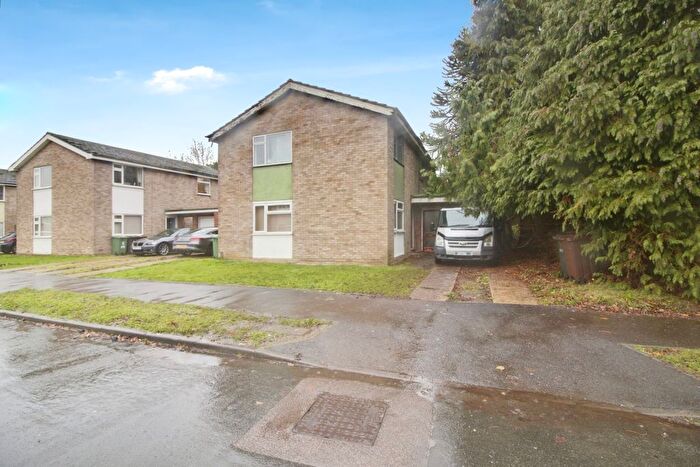 2 Bedroom Terraced House For Sale In Cranbrook Drive, St. Albans, AL4