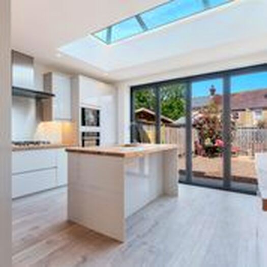 4 Bedroom Terraced House To Rent In Glennie Road, London, SE27