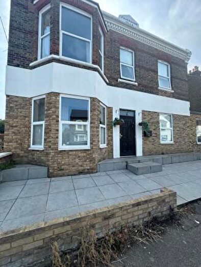 3 Bedroom Apartment To Rent In Southwood Road, Ramsgate, CT11