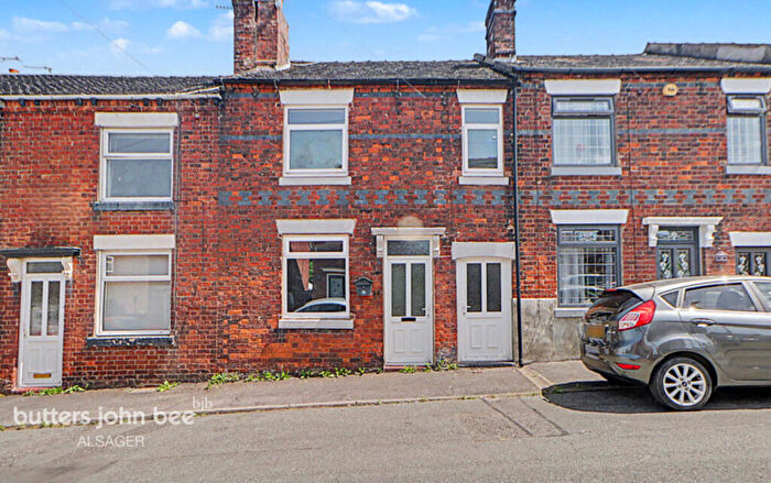 3 Bedroom Terraced House For Sale In Diglake Street, Bignall End, ST7