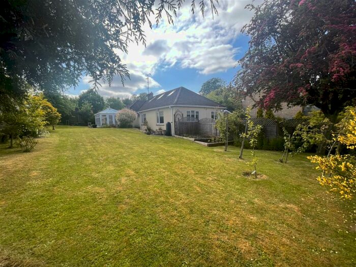 3 Bedroom Detached House For Sale In Burton, SN14