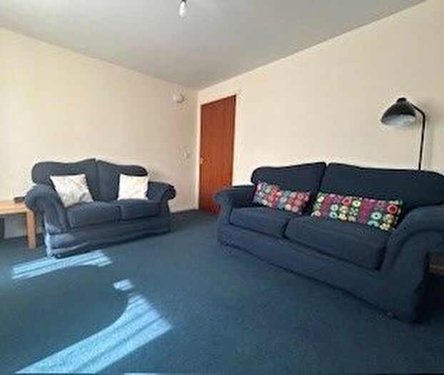 2 Bedroom Flat To Rent In Brewster Place, St Andrews, Fife, KY16