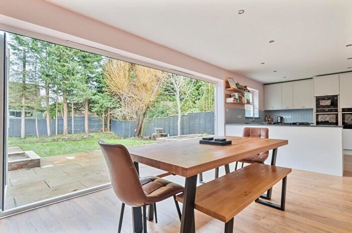 4 Bedroom Detached House For Sale In Main Road, Otterbourne, Winchester, SO21