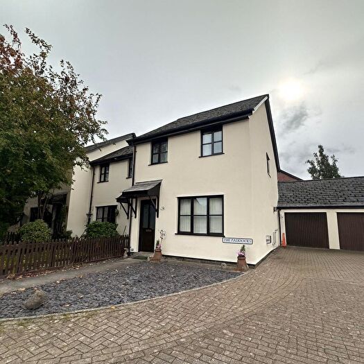3 Bedroom End Of Terrace House For Sale In Llanfaes, Brecon, LD3