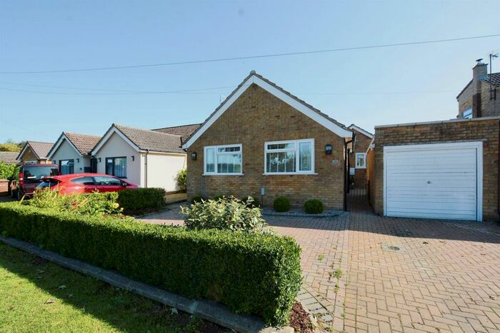 4 Bedroom Detached Bungalow For Sale In Earls Barton Road, Mears Ashby, Northampton, NN6