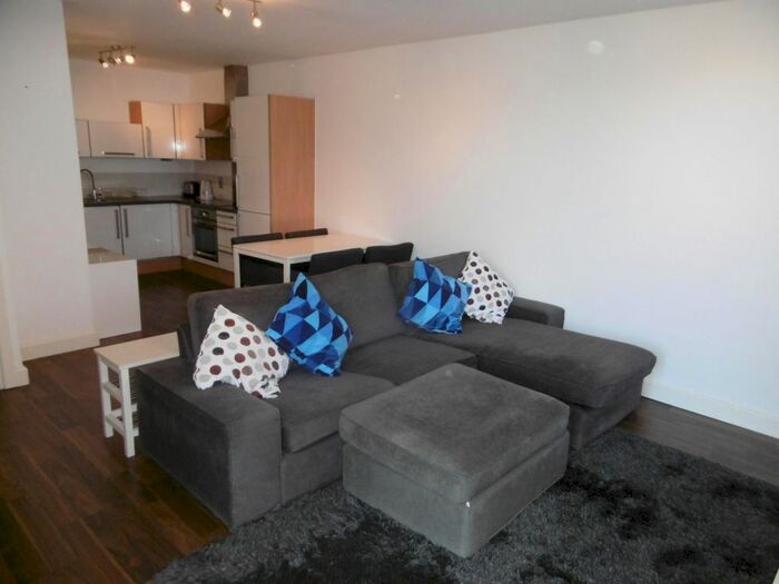 2 Bedroom Flat To Rent In The Parkes Building, Beeston, NG9