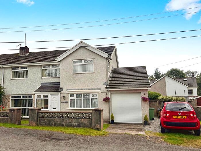 5 Bedroom Semi-Detached House For Sale In Alexandra Place, Abercynon, Mountain Ash, CF45