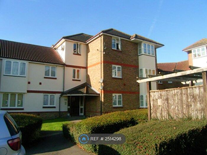 1 Bedroom Flat To Rent In Hounslow East, Hounslow, TW3