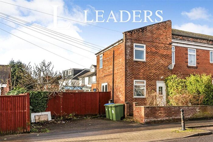 1 Bedroom End Of Terrace House For Sale In Janson Road, Southampton, Hampshire, SO15