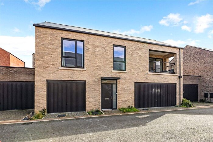 2 Bedroom Detached House For Sale In Marleigh Lane, Cambridge, CB5
