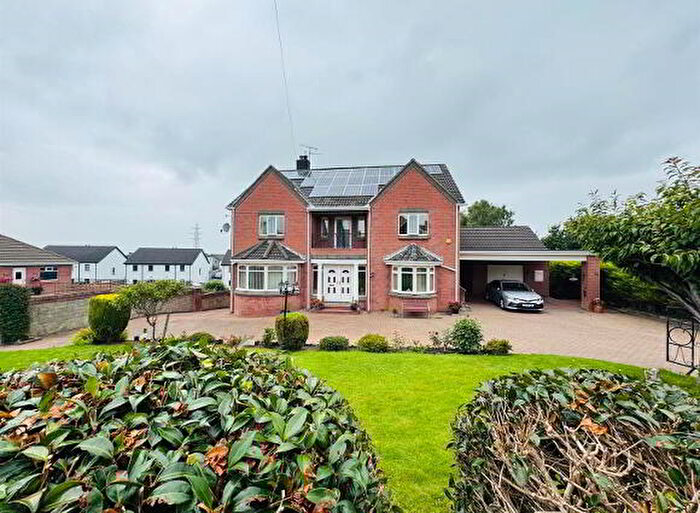 5 Bedroom Detached House For Sale In Woodend Road, Strabane, BT82
