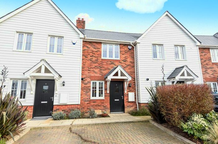 3 Bedroom Terraced House To Rent In Warnham Grove, Orpington, BR5