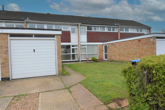 3 Bedroom Terraced House To Rent In Marsden Green, Welwyn Garden City, AL8