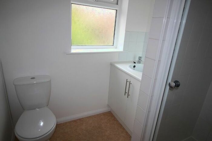 2 Bedroom Cottage To Rent In Buckhurst Lane, Sevenoaks, TN13