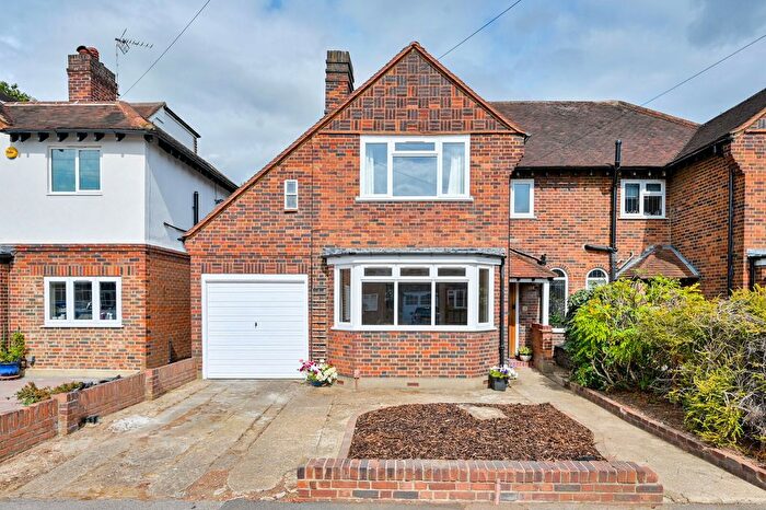 3 Bedroom Semi-Detached House For Sale In Overdale Avenue, New Malden, KT3
