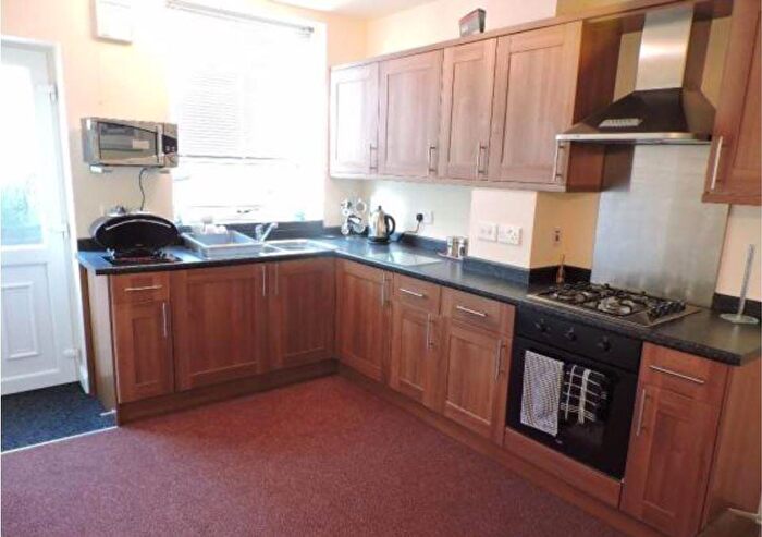 1 Bedroom Apartment To Rent In Huddersfield Road, Barnsley, S75