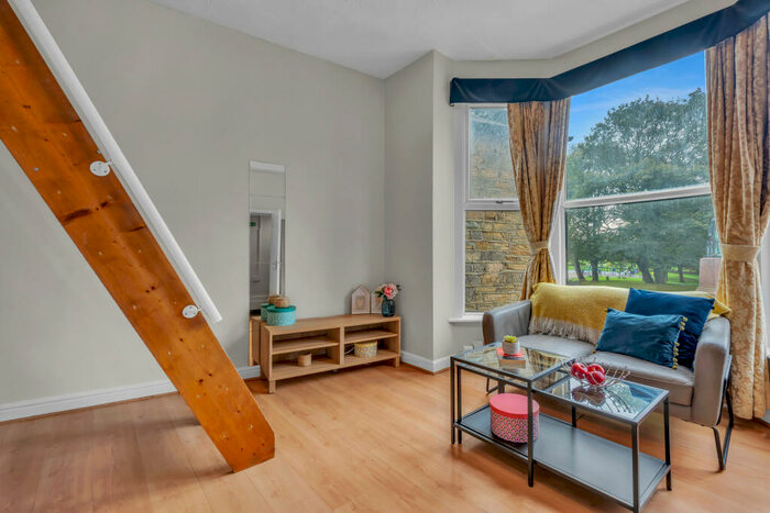 1 Bedroom House To Rent In Moor View, Leeds, LS6