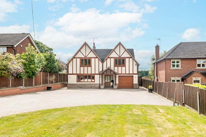 5 Bedroom Detached House For Sale In Stanbridge Road, Tilsworth, Leighton Buzzard, LU7