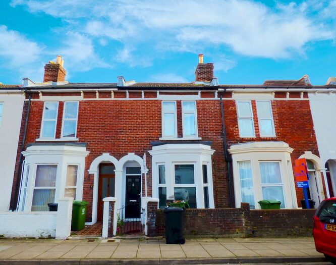 5 Bedroom Terraced House To Rent In Fawcett Road, Southsea, PO4