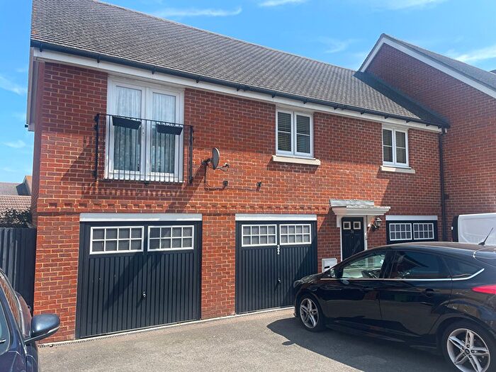 2 Bedroom Flat To Rent In Hazel Avenue, Minster On Sea, ME12