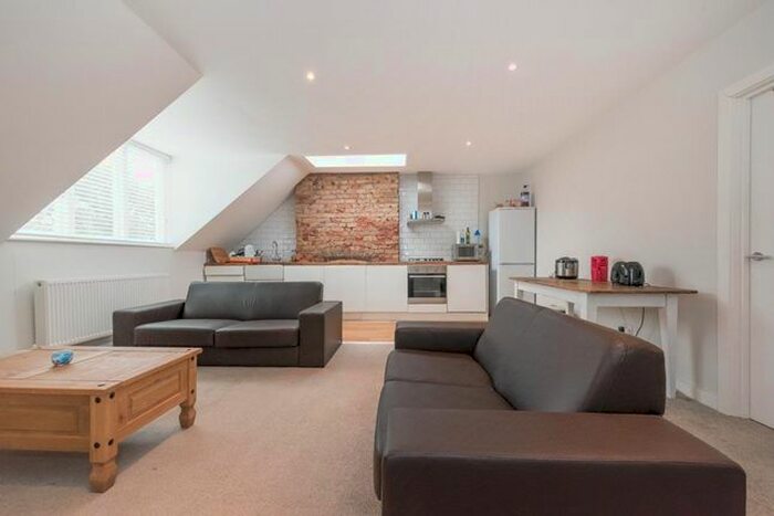 2 Bedroom Flat To Rent In Craven Park Road, London, NW10