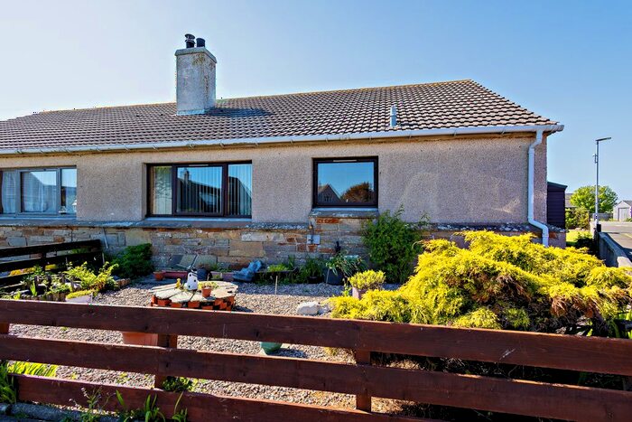 3 Bedroom Semi-Detached House For Sale In Dwarick Place, Dunnet, Thurso, KW14