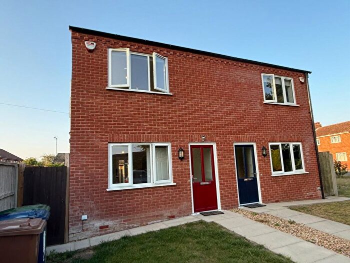 2 Bedroom Semi-Detached House To Rent In Goodens Lane, Newton, PE13
