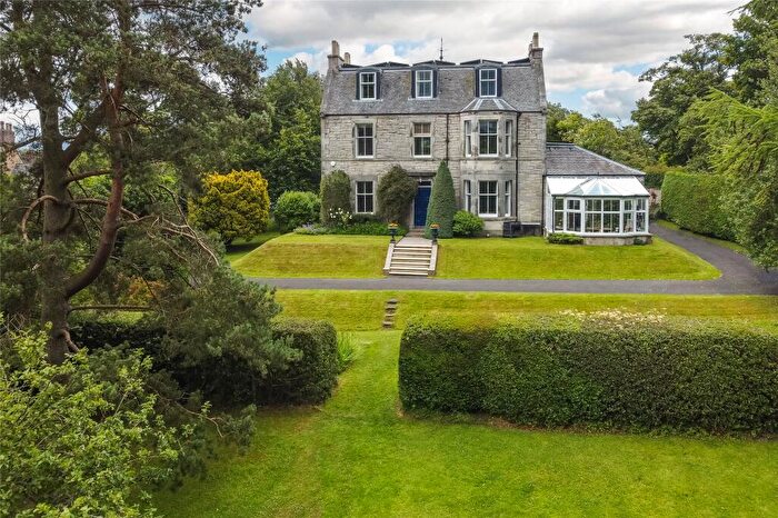 7 Bedroom Detached House For Sale In Penicuik, Midlothian, EH26