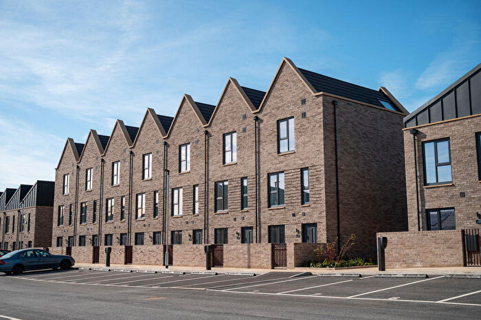 3 Bedroom Terraced House For Sale In Waverley Green, Waverley, Rotherham, S60