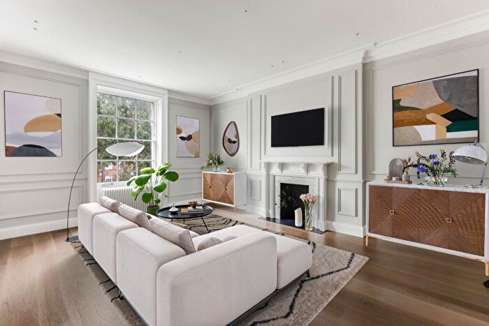 3 Bedroom Apartment To Rent In Hamilton Terrace, St Johns Wood, London, NW8