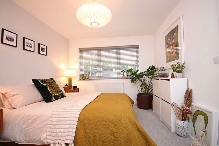 1 Bedroom Maisonette To Rent In Ascot House, Andrews Close, Epsom, KT17