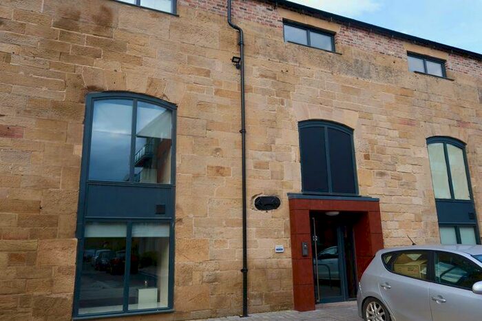 2 Bedroom Flat To Rent In Ochre Mews, Raven Road, Gateshead, NE8