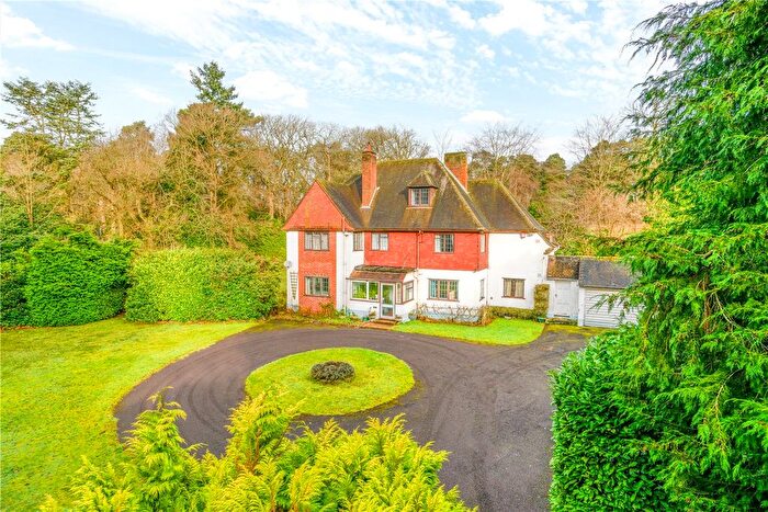 6 Bedroom Detached House For Sale In Byfleet Road, Cobham, Surrey, KT11