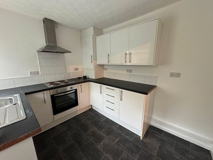 3 Bedroom Terraced House To Rent In Barden Lane, Burnley, BB10