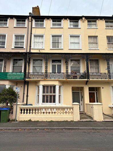 1 Bedroom Flat To Rent In Albert Road, Bognor Regis, West Sussex, PO21