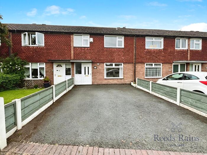 3 Bedroom Terraced House To Rent In Rostherne Road, Sale, Greater Manchester, M33