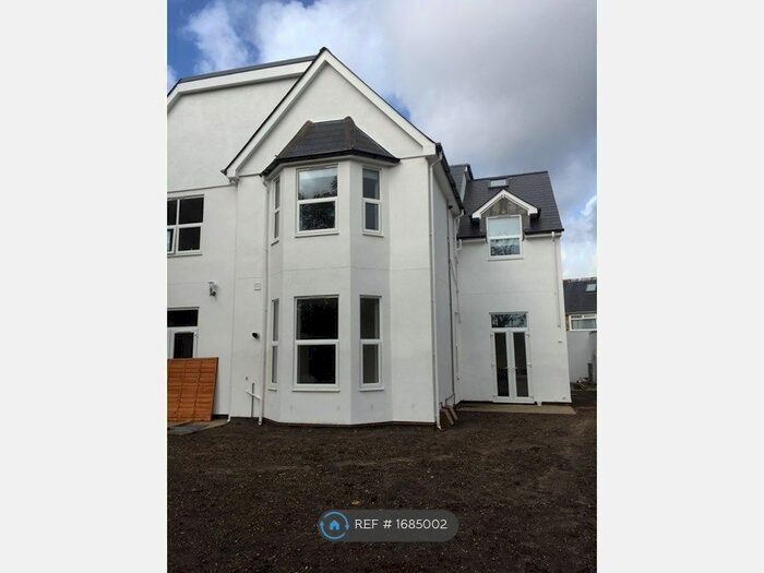 2 Bedroom Flat To Rent In Tregonwell Road, Bournemouth, BH2