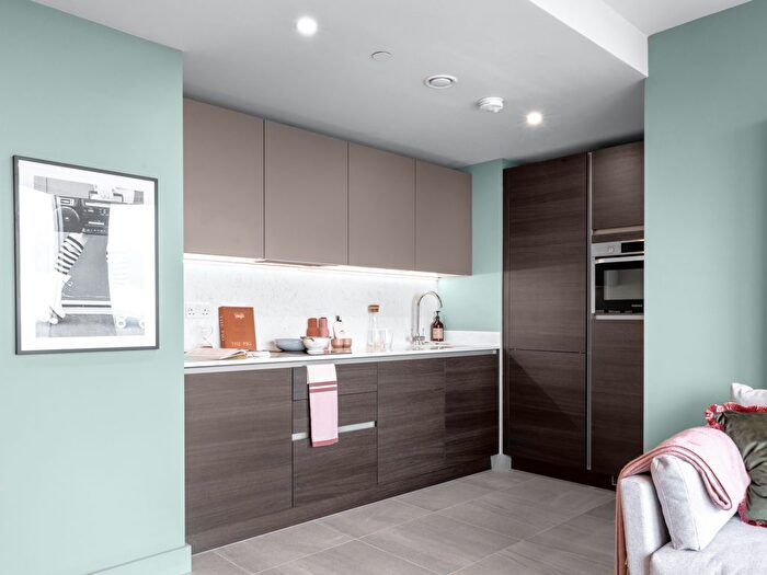 1 Bedroom Flat To Rent In Broad Street, Birmingham, B15