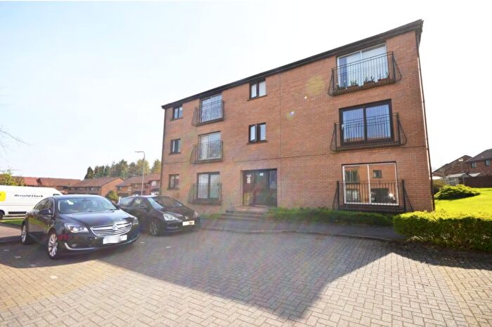 2 Bedroom Flat To Rent In Lothian Way, Glasgow, G74