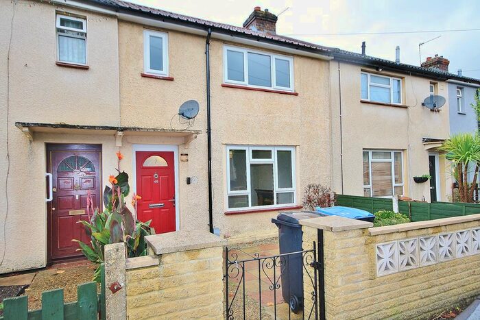 2 Bedroom Terraced House To Rent In Granville Road, Woking, GU22