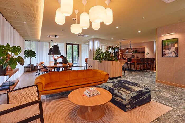 2 Bedroom Apartment For Sale In Manchester, M4